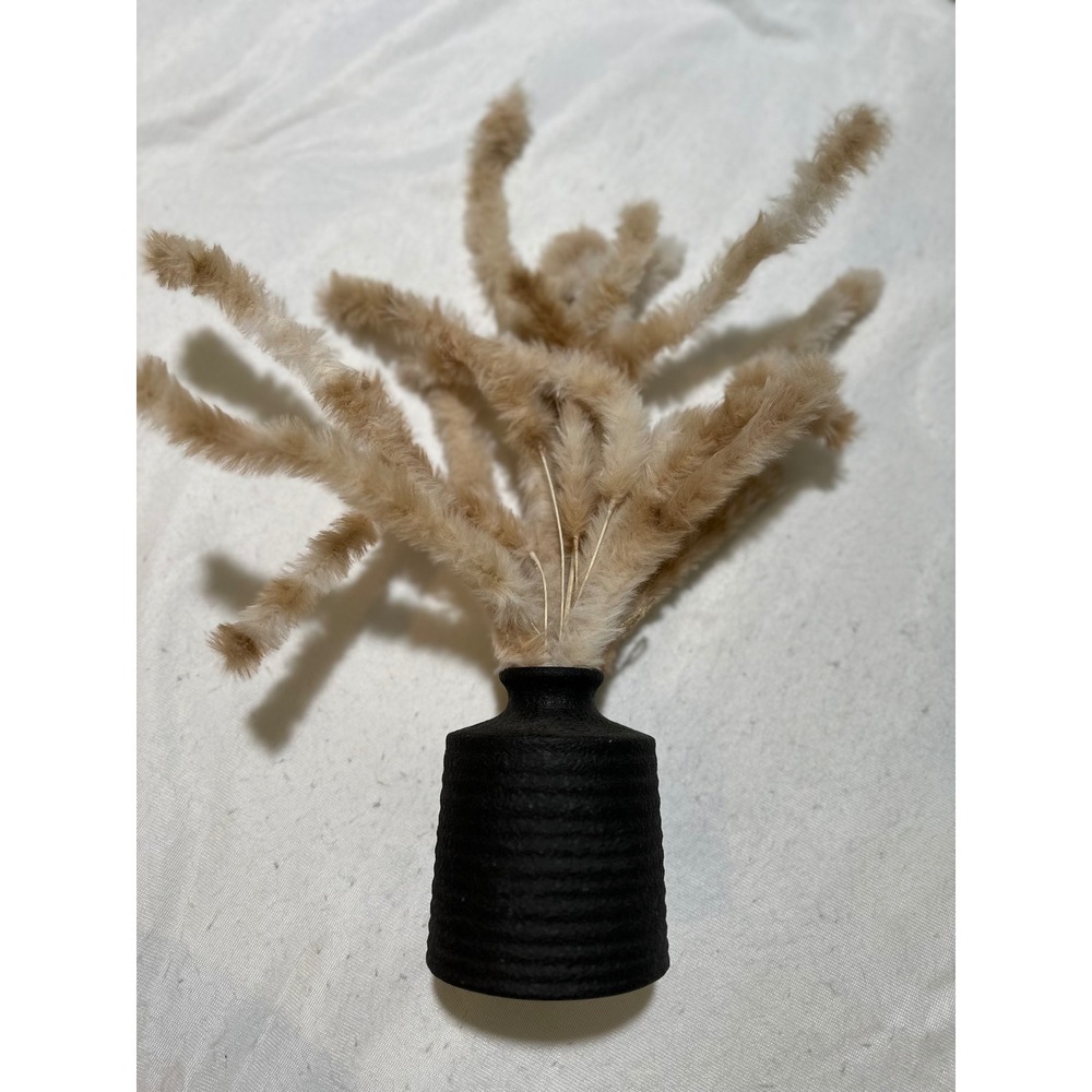 Modern Matte Black Ribbed Ceramic Vase with Faux Tan Pampas Grass Decor Stems